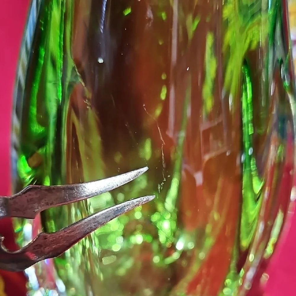 Handblown Vintage Mid-Century Modern Swung Glass Vase  in 
